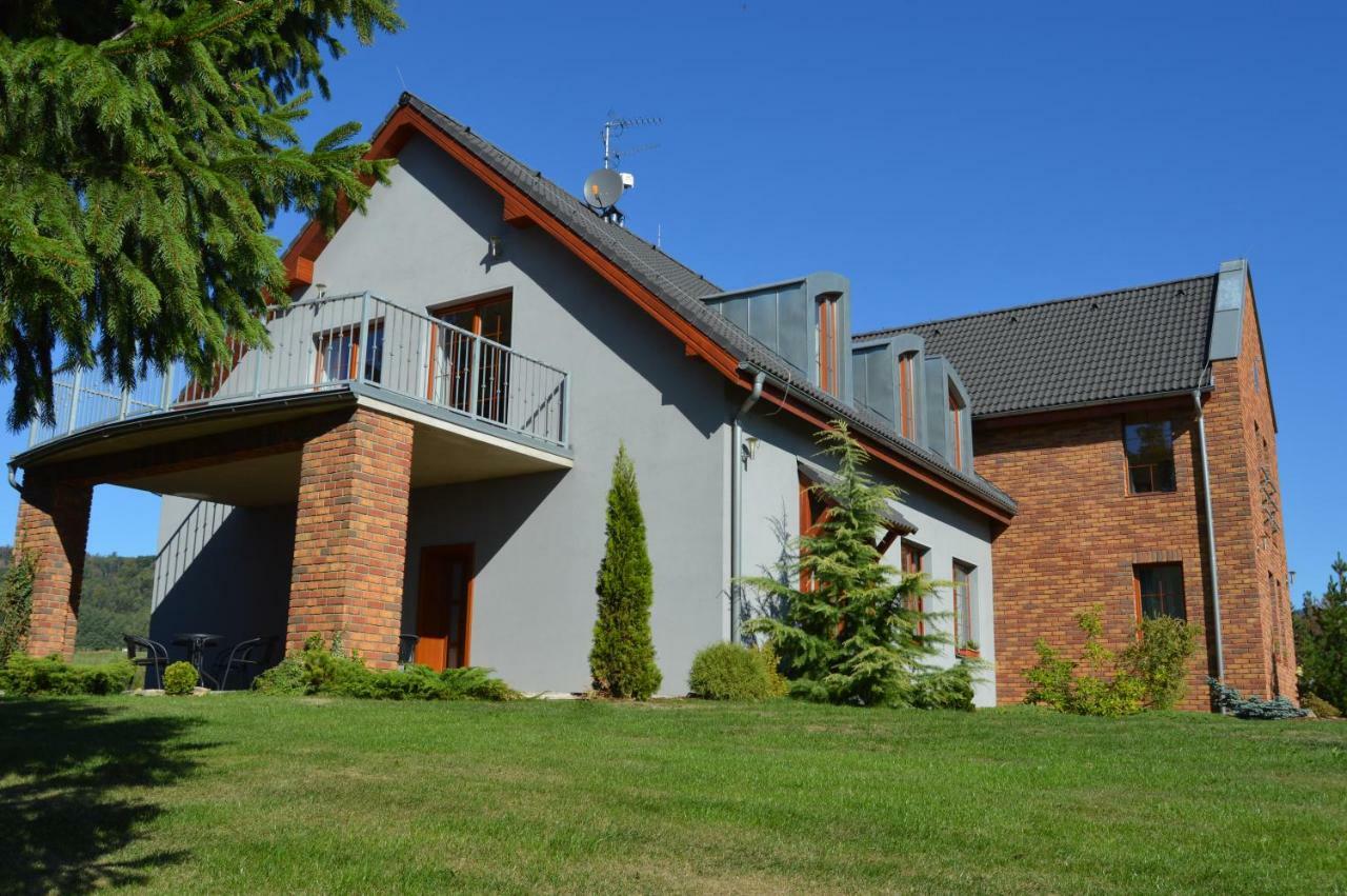 Vila Lipa Nový Bor Exteriör bild