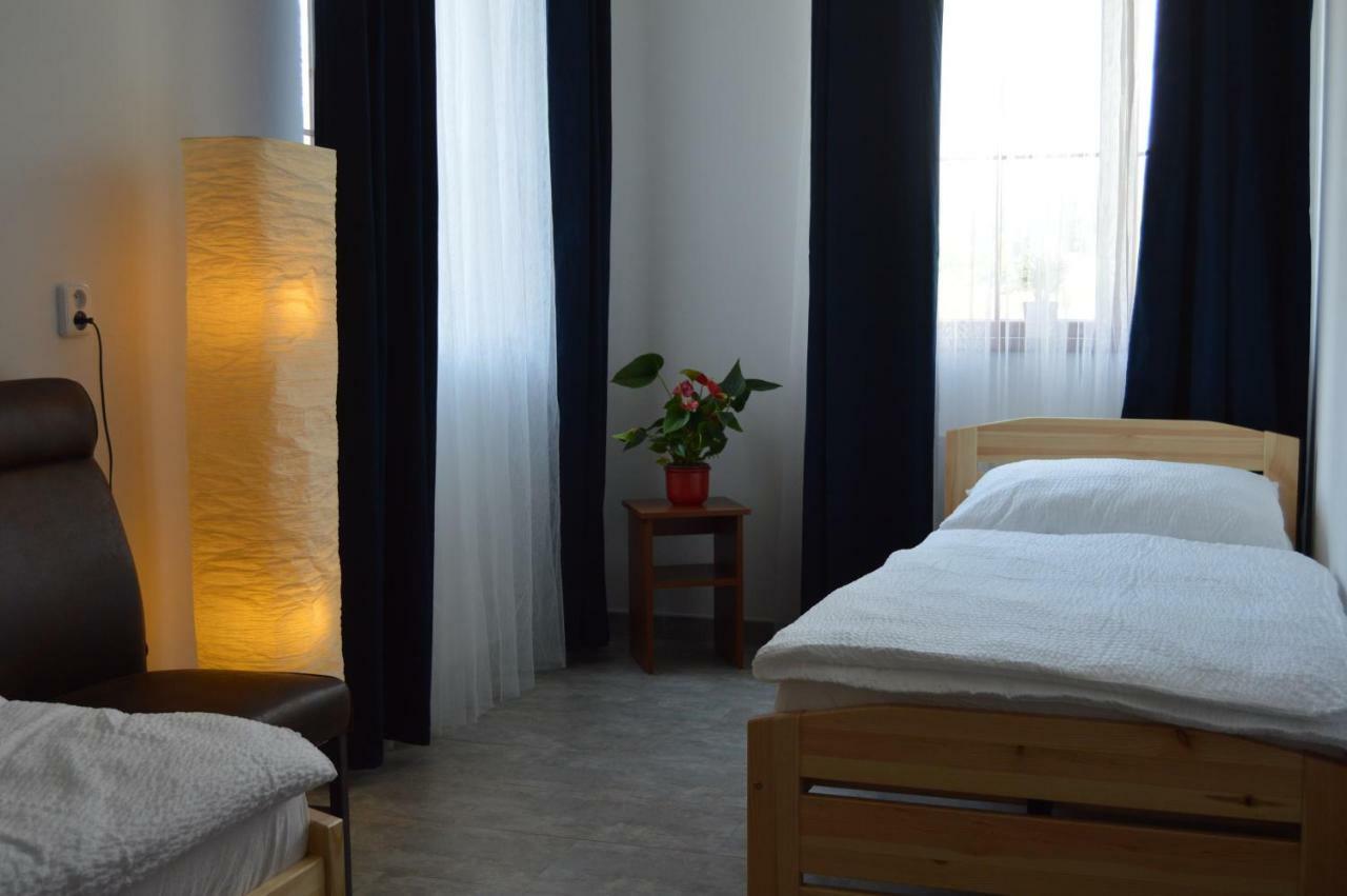 Vila Lipa Nový Bor Exteriör bild