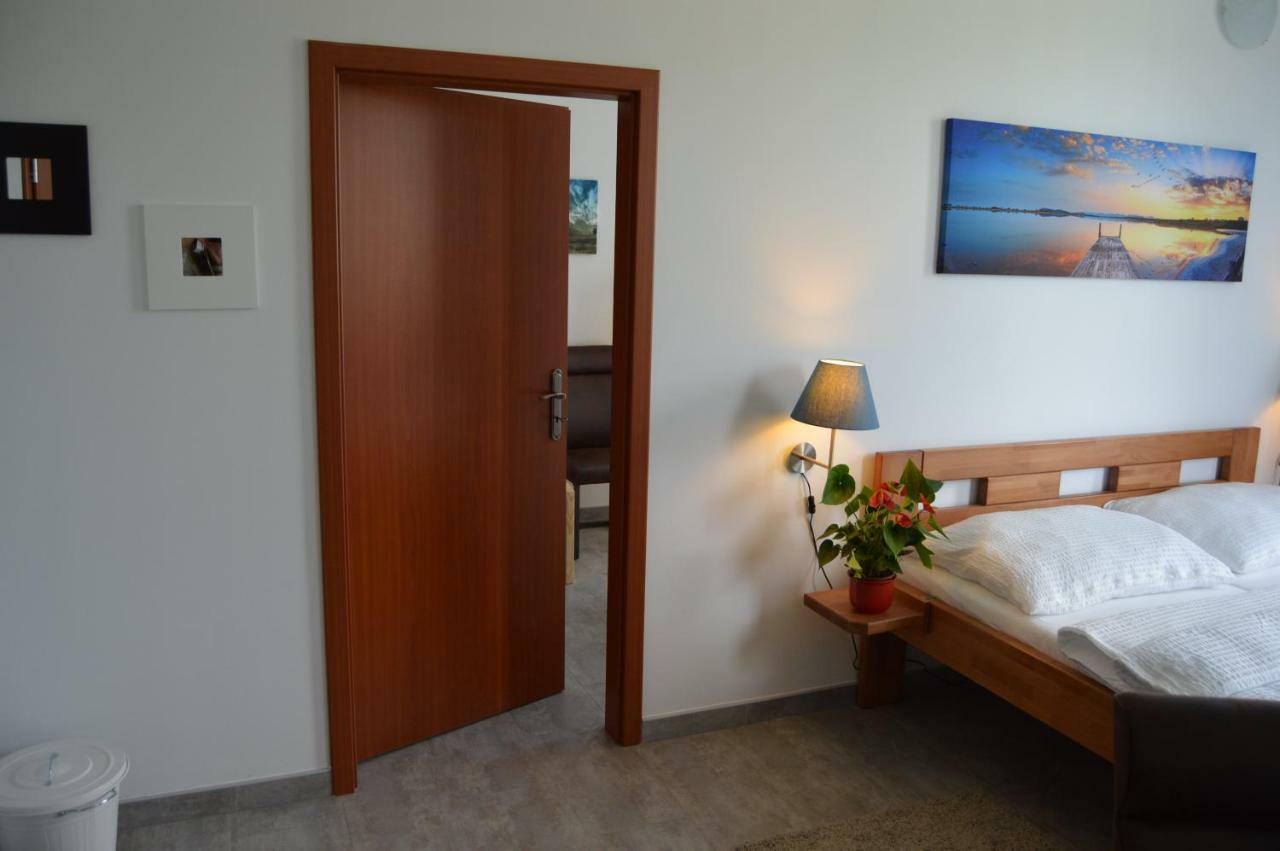 Vila Lipa Nový Bor Exteriör bild