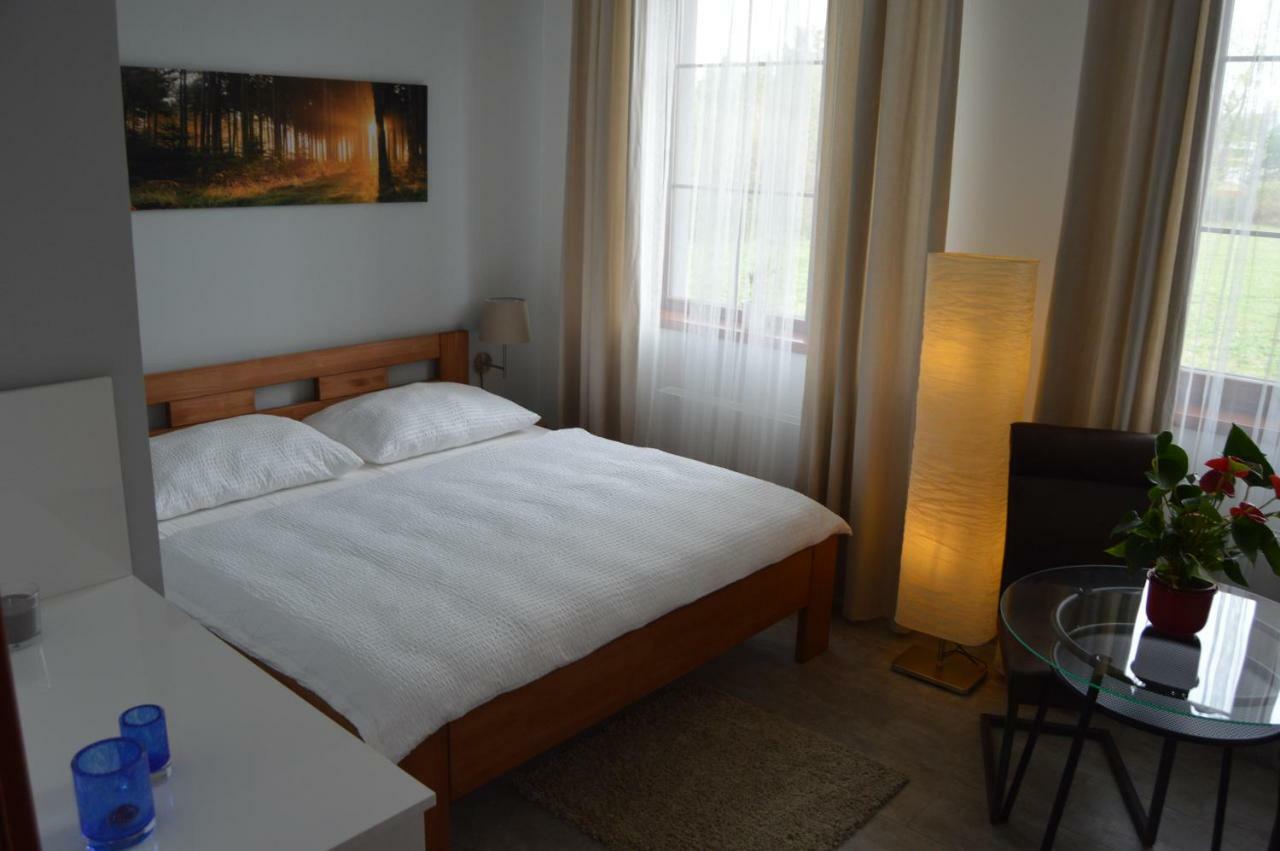 Vila Lipa Nový Bor Exteriör bild